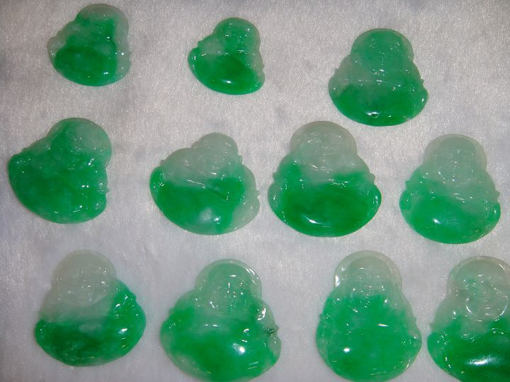 շ